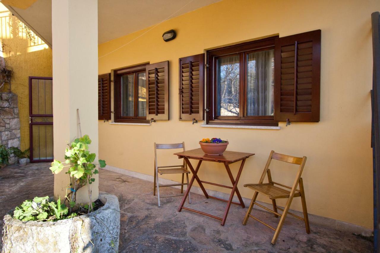 Apartments Redenta Tar-Vabriga 외부 사진