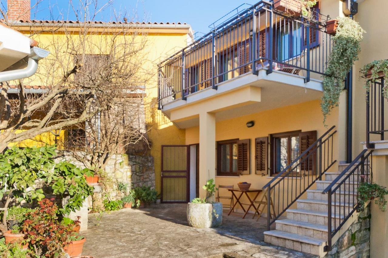 Apartments Redenta Tar-Vabriga 외부 사진