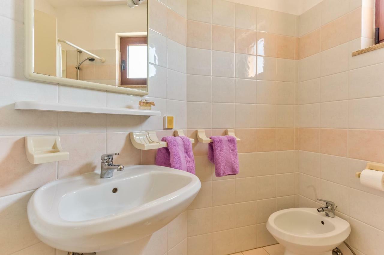 Apartments Redenta Tar-Vabriga 외부 사진