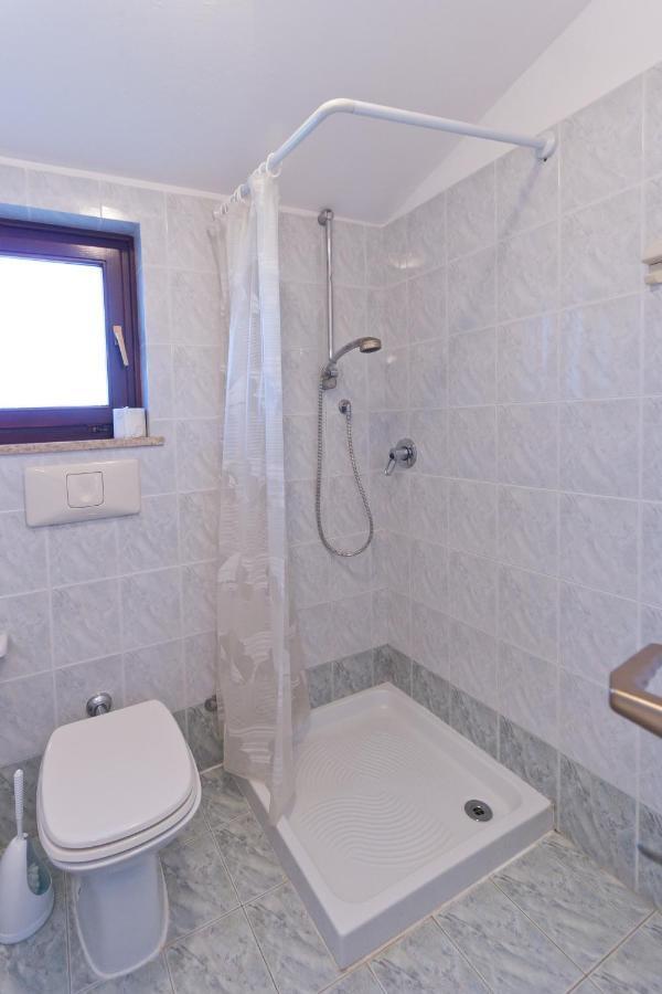 Apartments Redenta Tar-Vabriga 외부 사진